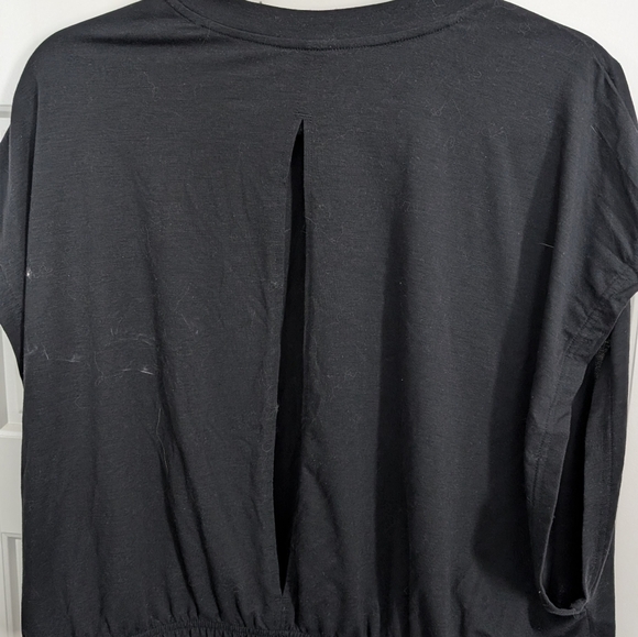 Workout Top - Picture 2 of 5